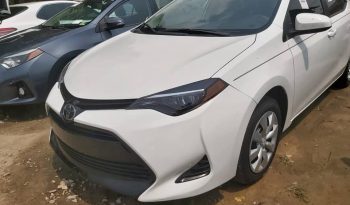 Toyota Corolla SE 2017-2018 complet